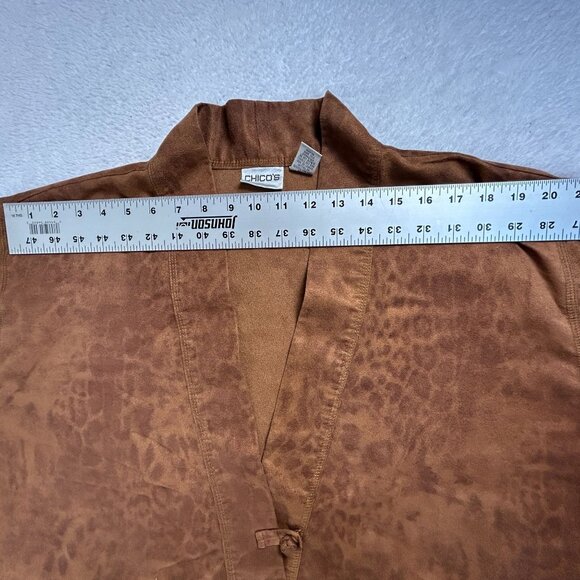 Chico's Womens Brown Animal Print Faux Suede Kimono Jacket Size M/L Lightweight - Picture 5 of 7